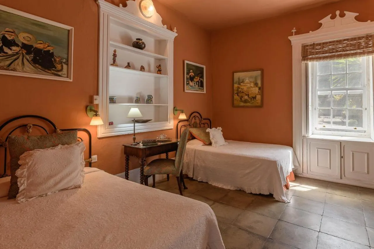 Гостевой дом Hotel Rural Las Longueras Агаэте