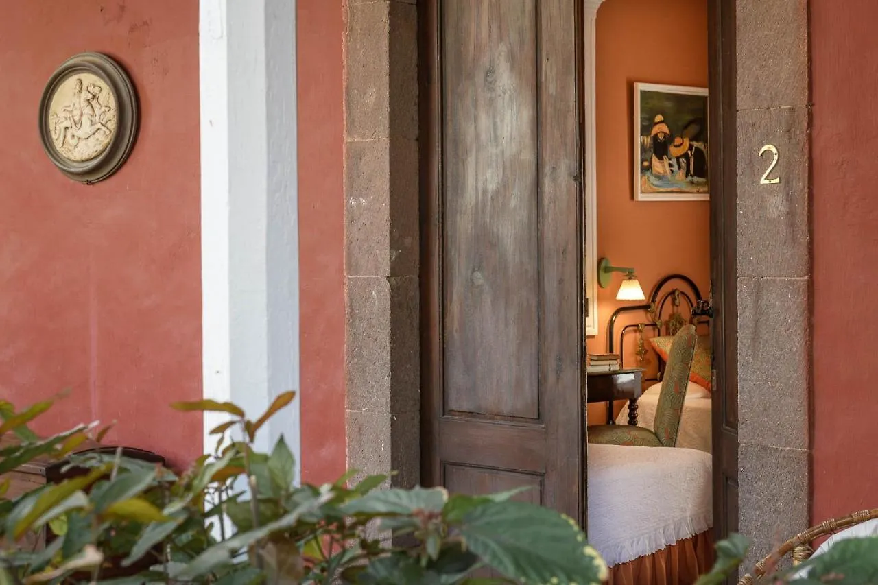 Гостевой дом Hotel Rural Las Longueras Агаэте